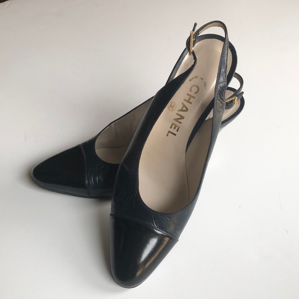 Chanel slingback cap toe leather heels 37 - Picture 1 of 8